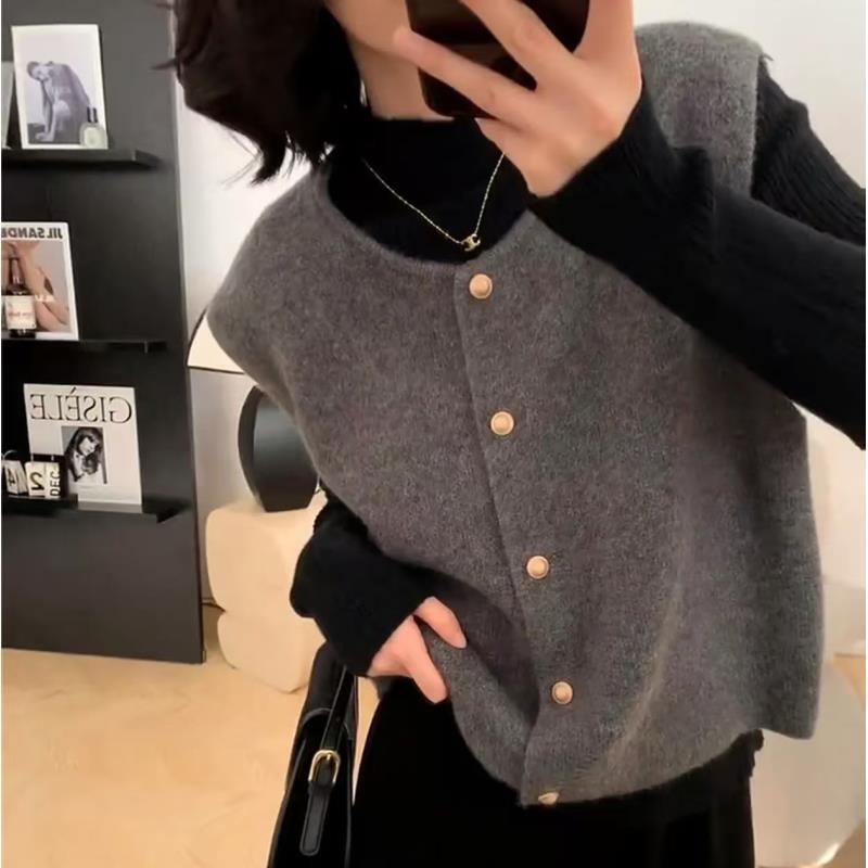 2025韩系叠穿宽松百搭针织开衫背心马甲女秋冬短款坎肩小香风上衣