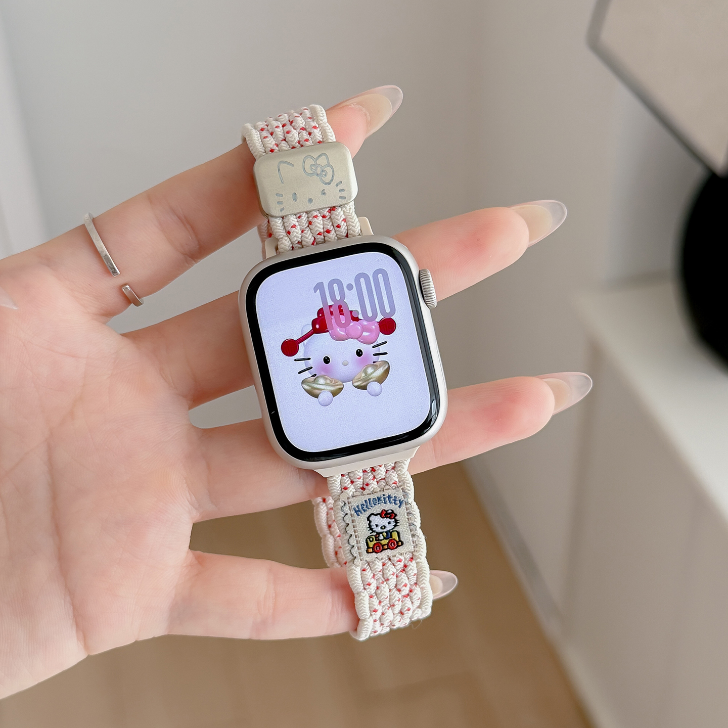 适用于iwatch10苹果手表applewatch9表带s10可爱KT猫小蛮腰s8磁吸