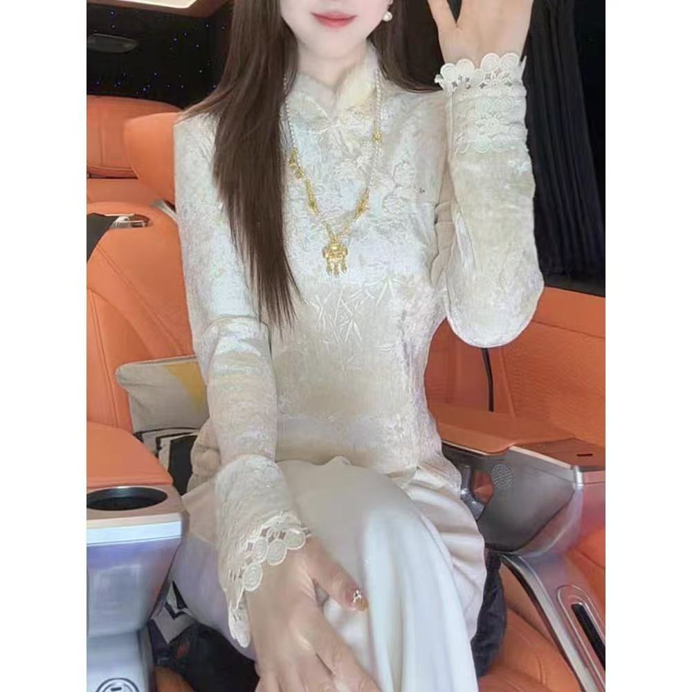 2025秋冬新款加绒加厚新中式国风盘口拼接蕾丝袖口高级感打底上衣