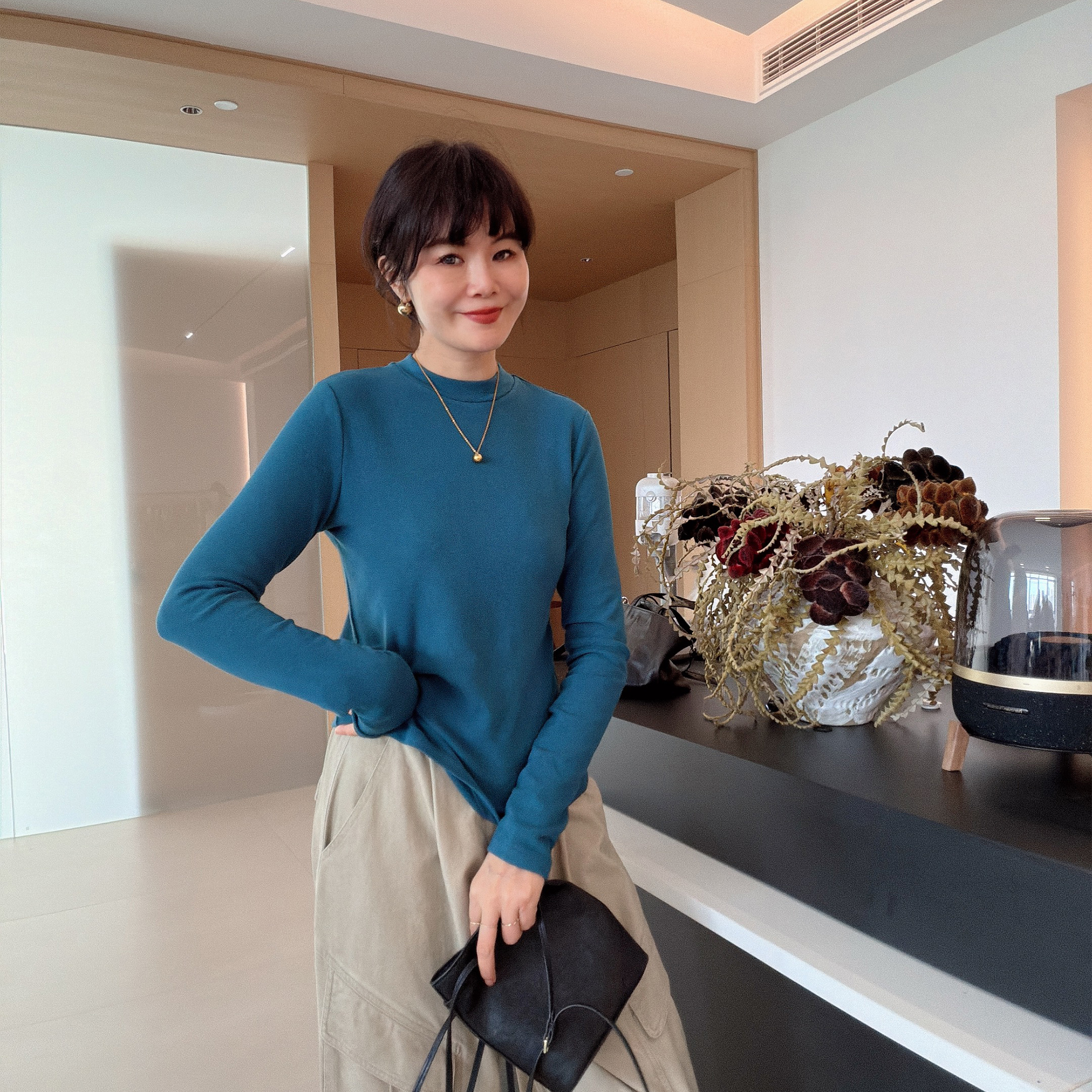 秋冬磨毛加厚保暖半高领洋气显瘦长袖T恤打底衫