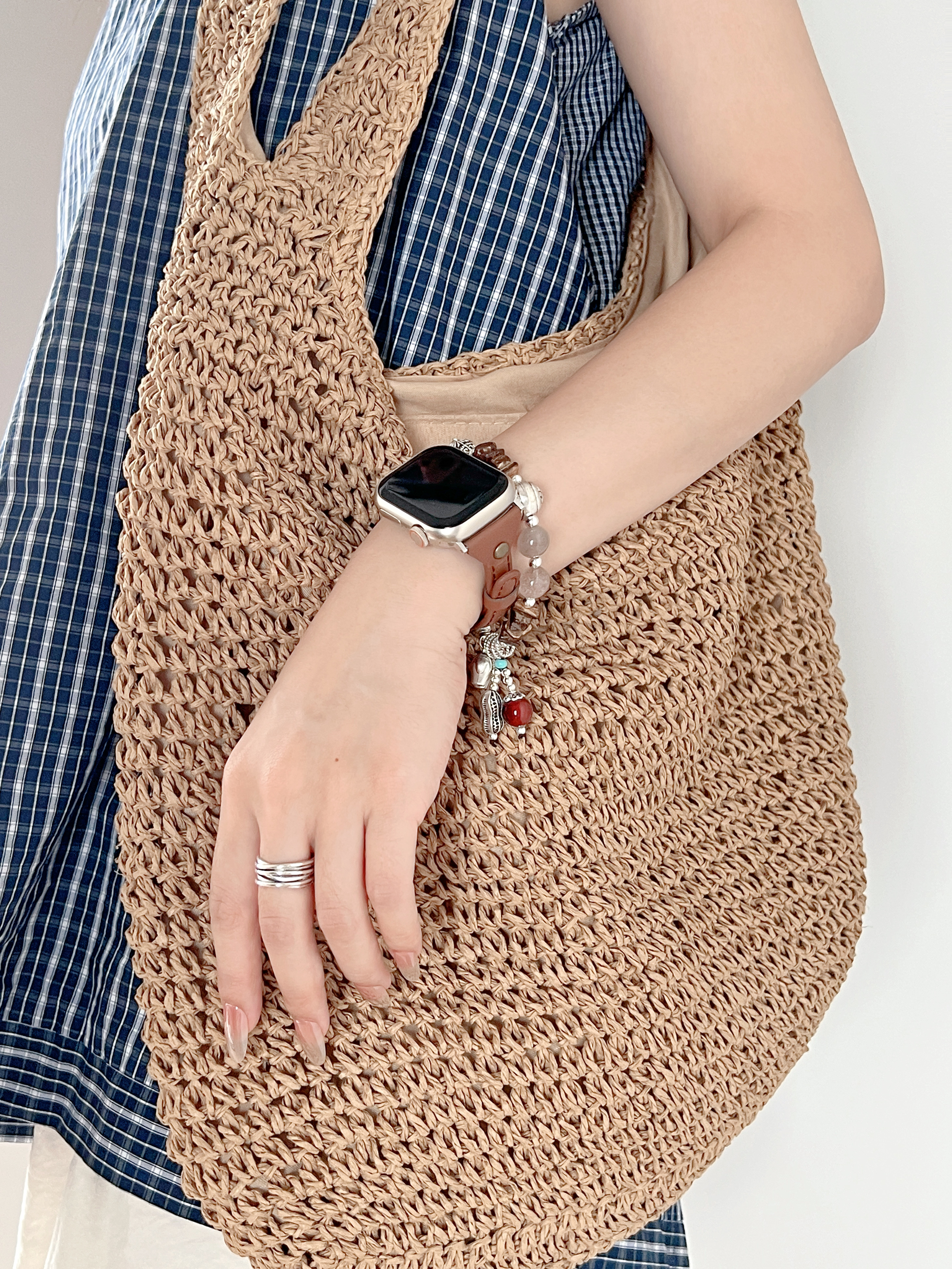 适用苹果手表s11表带女款s9爆款2025新款apple watch s10表带s8