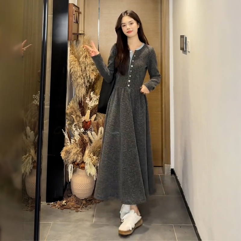7748【马琦尧专属】法式气质灰色针织2025秋冬新款外搭大衣内搭长裙