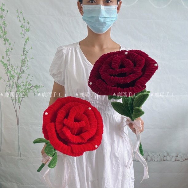 成品巨型玫瑰花结婚礼物表白神器送朋友闺蜜生日礼物闪灯丝带珍珠