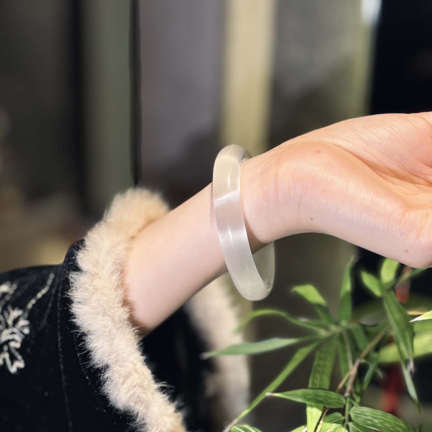 新中式白月光手镯女高冰种冰透镯子小众送搭配手链手串美人镯