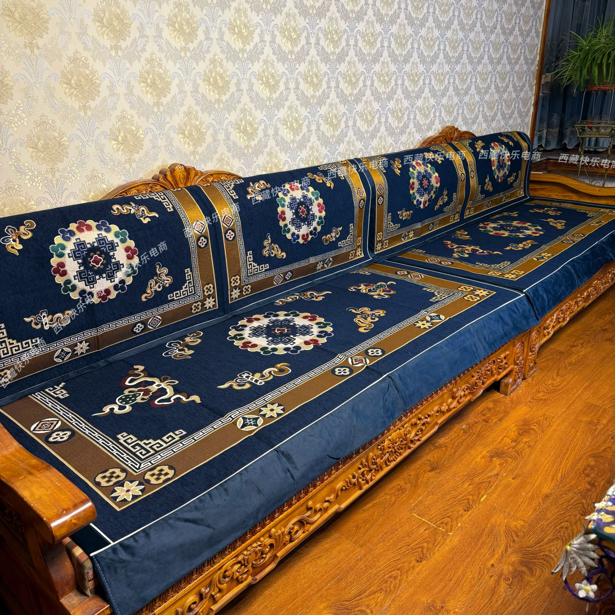 2025新款刺绣藏式防滑床垫藏式卡垫 拉萨发货邮政包邮莲花锦缎纹