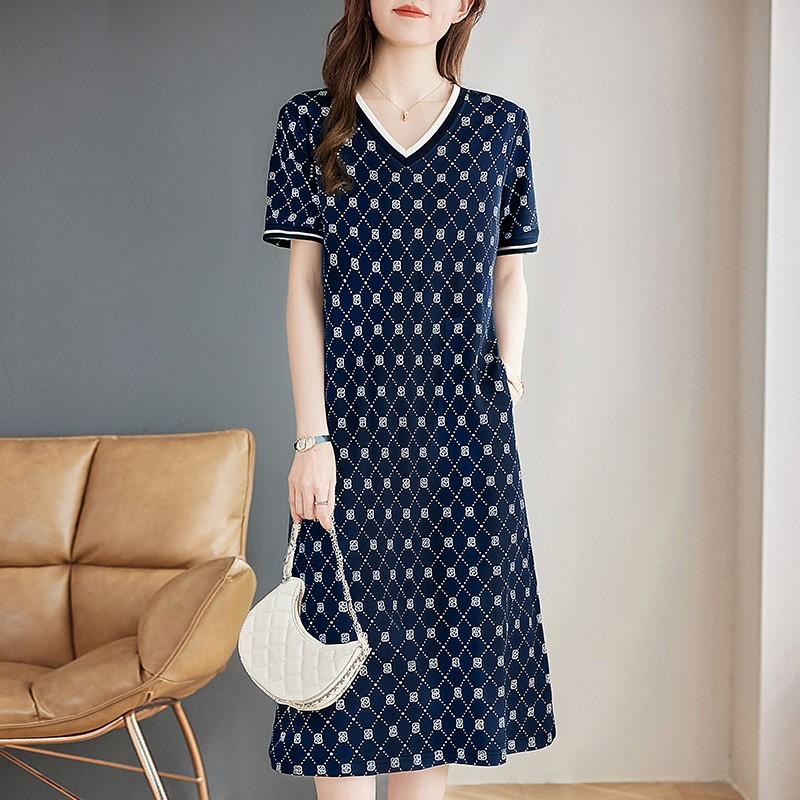 中年妈妈连衣裙女夏2025新款V领中长款大码裙子胖mm宽松短袖长裙