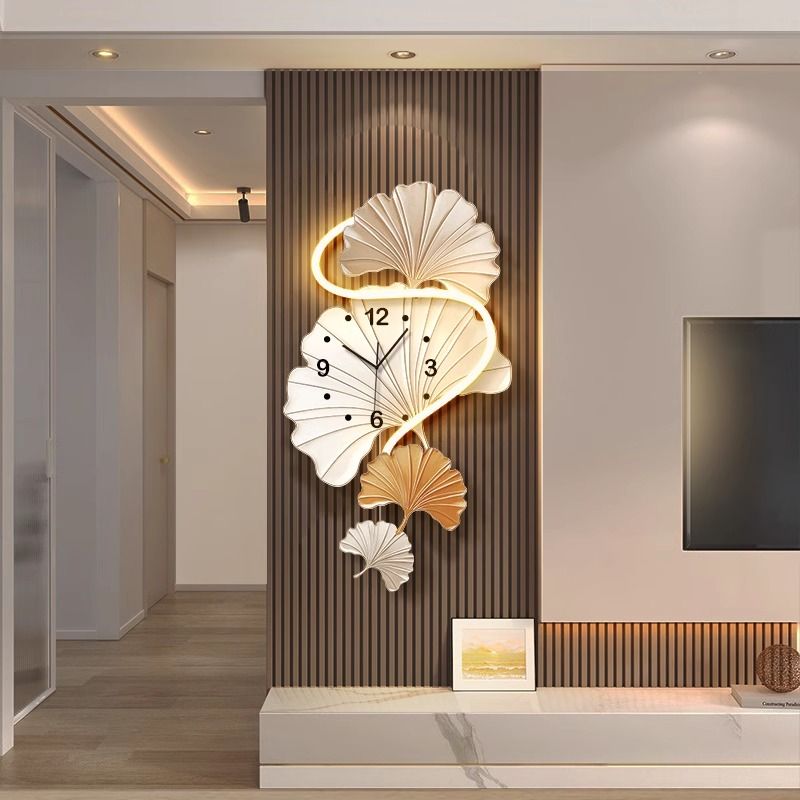 奶油风挂钟客厅2025新款装饰画银杏叶创意时钟壁灯静音摇摆钟表
