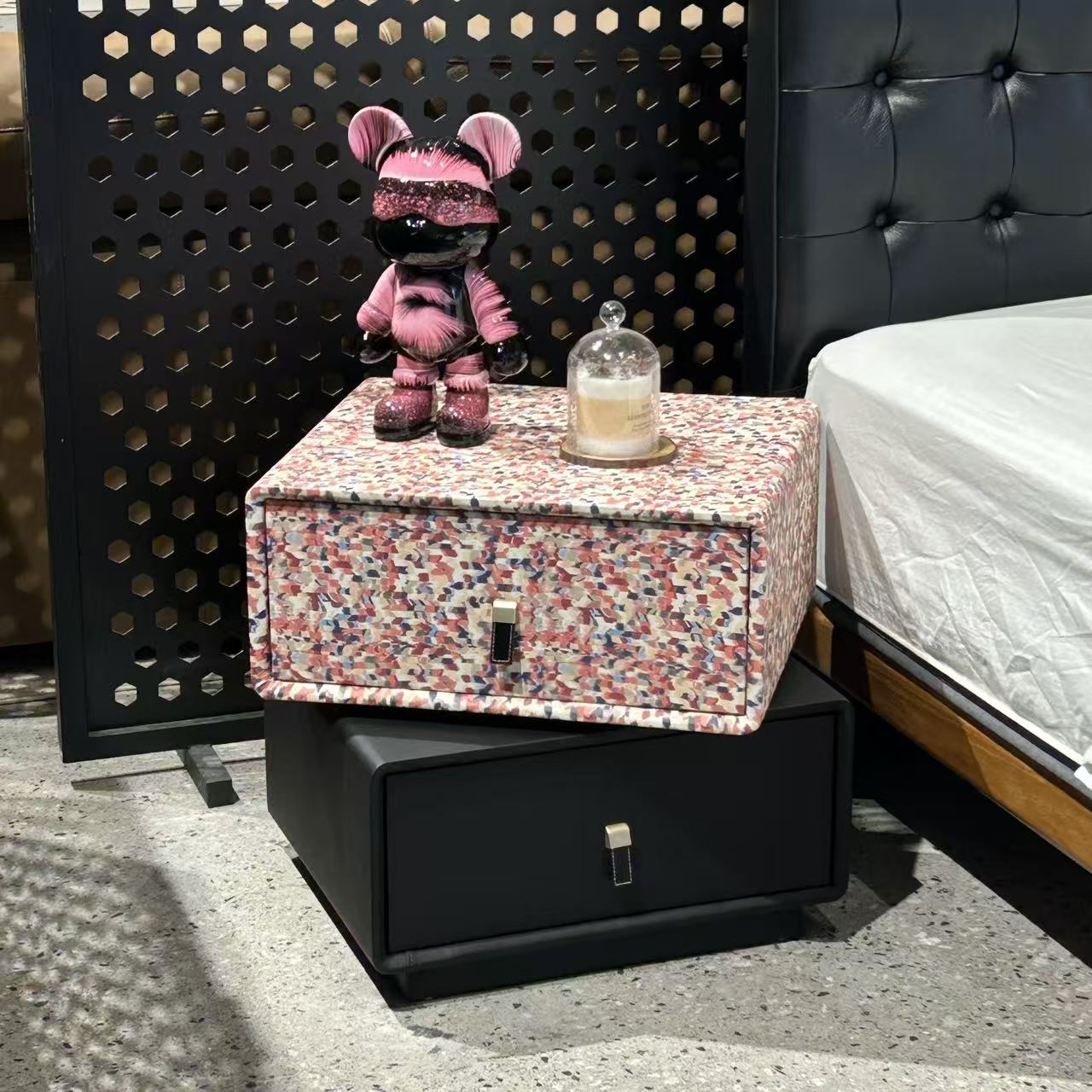 全实木床头柜家用卧室轻奢高级感现代简约置物架收纳柜拼色床边柜