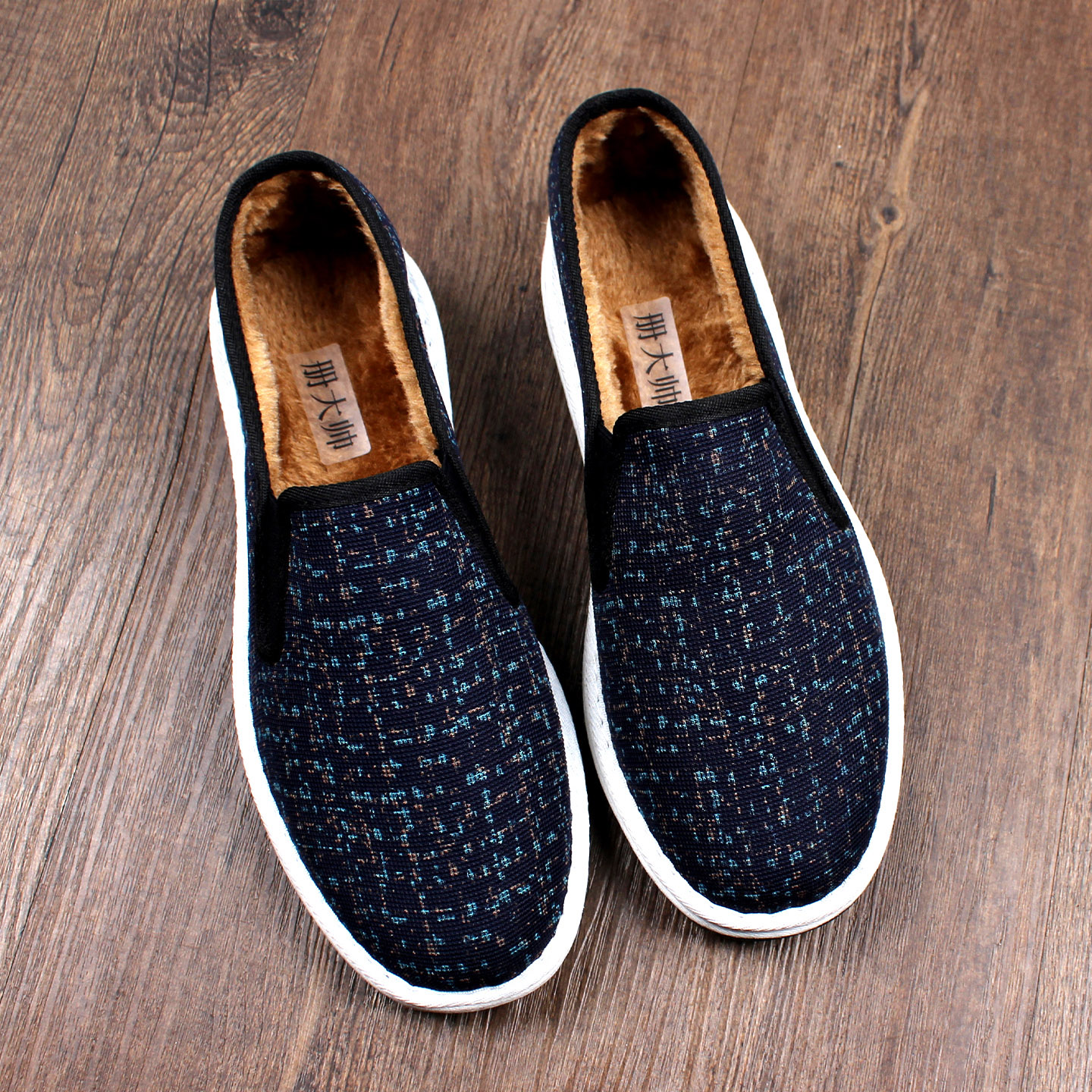 2025新款冬季加绒保暖棉鞋舒适老北京布鞋男士加厚千层底休闲软底