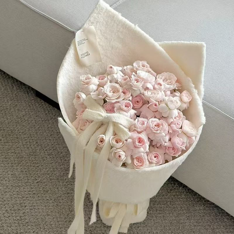 秋冬毛绒绒布料鲜花花包装纸布艺花艺花店包花布面料diy资材