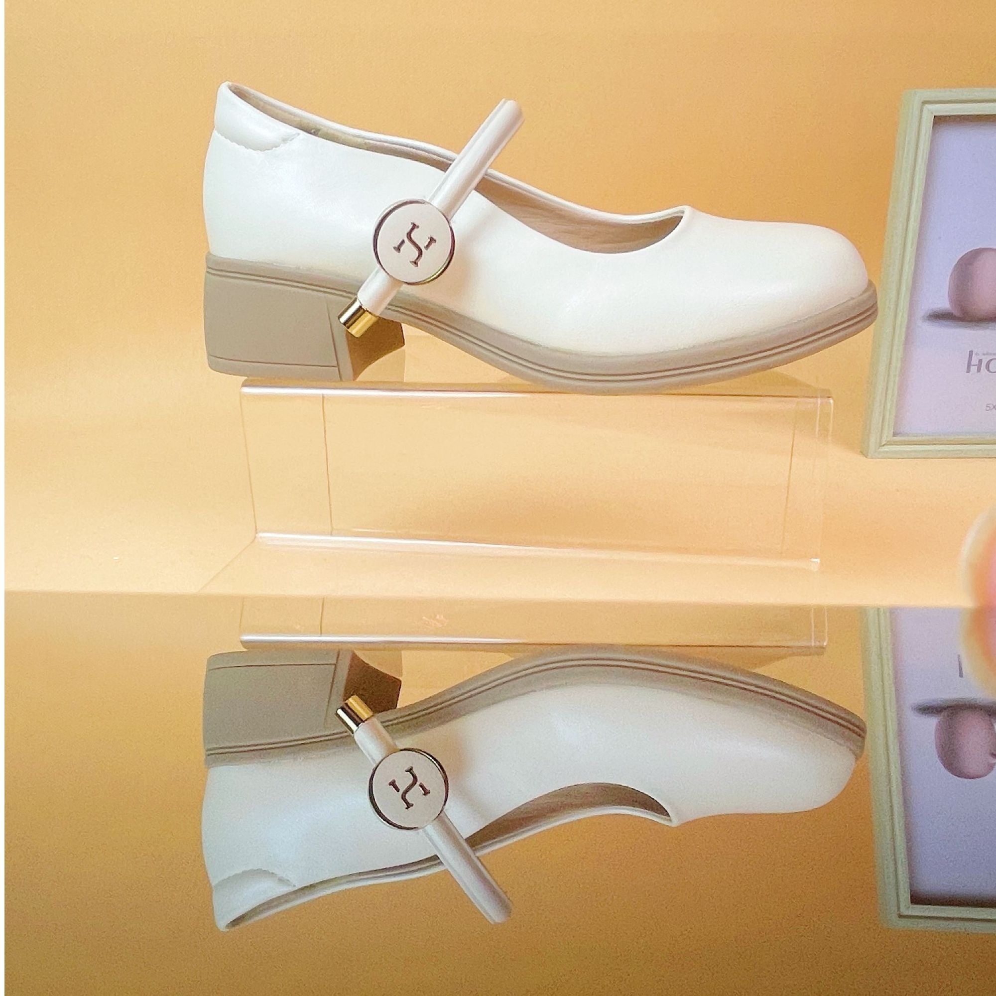 透气洛丽塔风浅口粗跟圆头单鞋冬季软面皮耐脏胶粘大码薄款