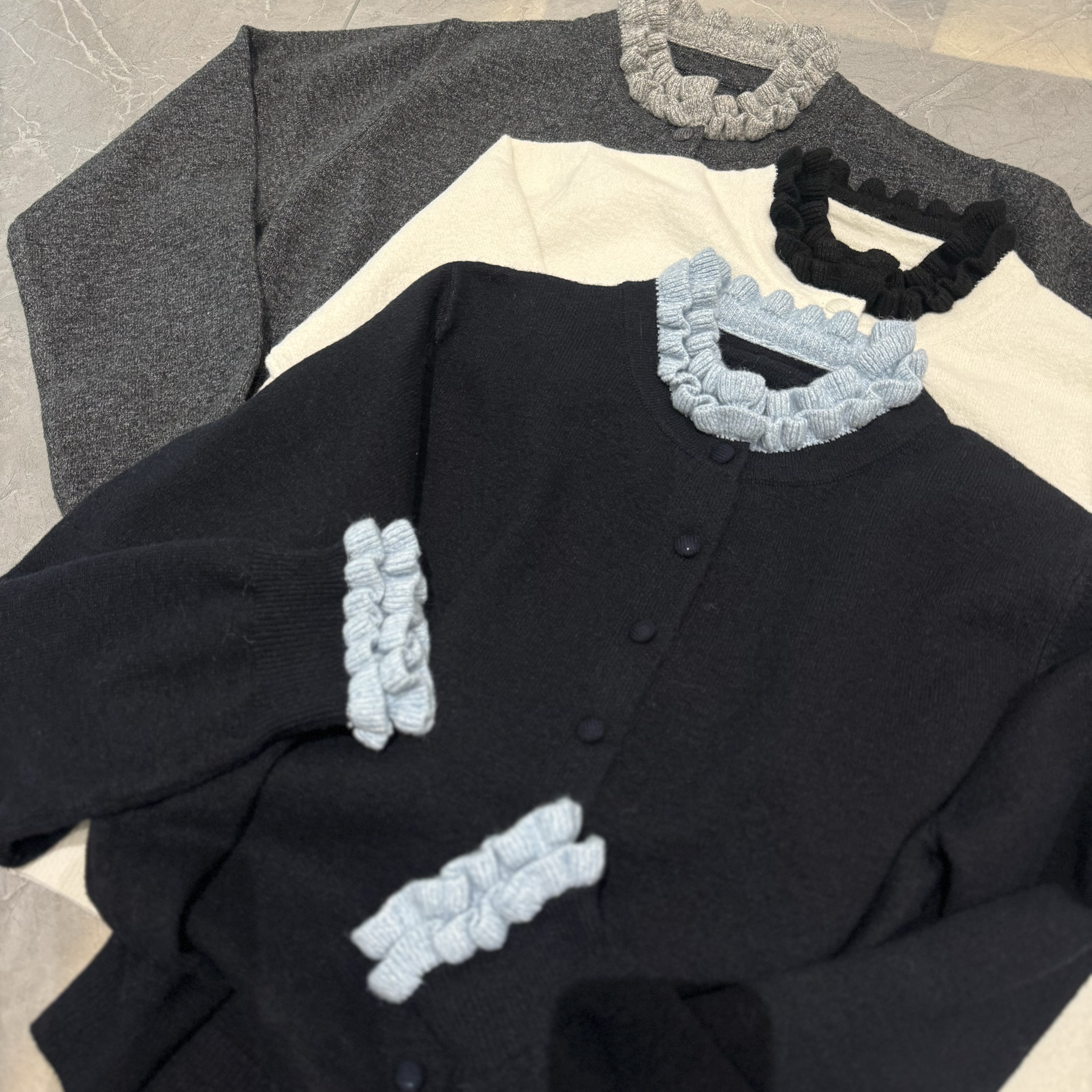 【米米服饰】2025秋冬新款木耳领撞色长袖毛针织衫 2502-400