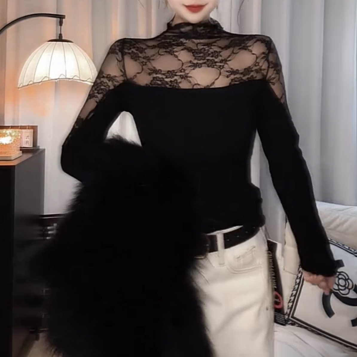 轻奢高级感蕾丝网小高领拼接长袖性感打底衫