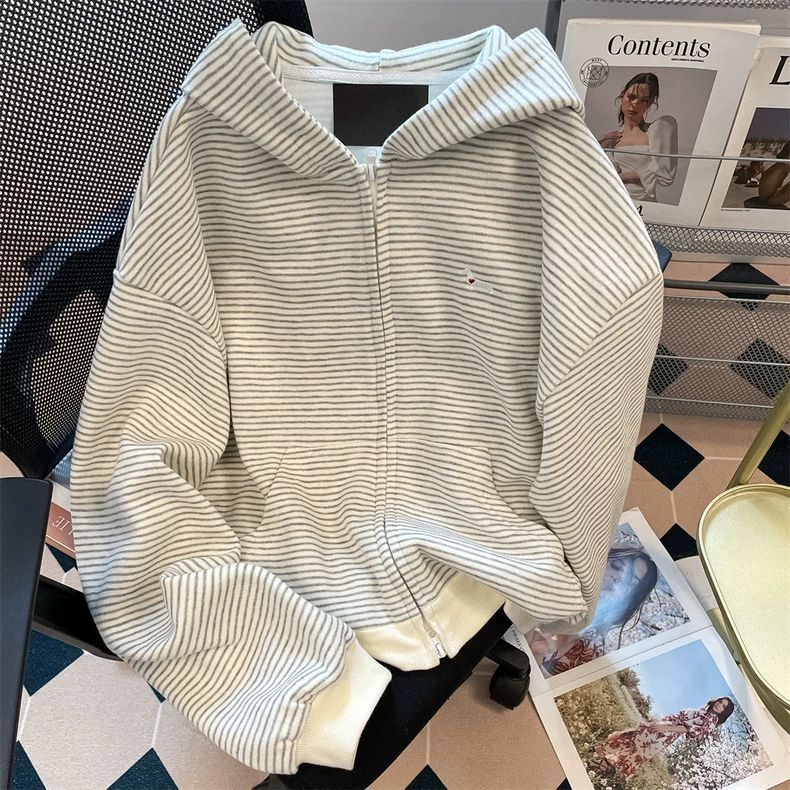 欧美式腊肠狗绣花条纹拉链短款加厚外套女秋冬时尚百搭连帽卫衣女