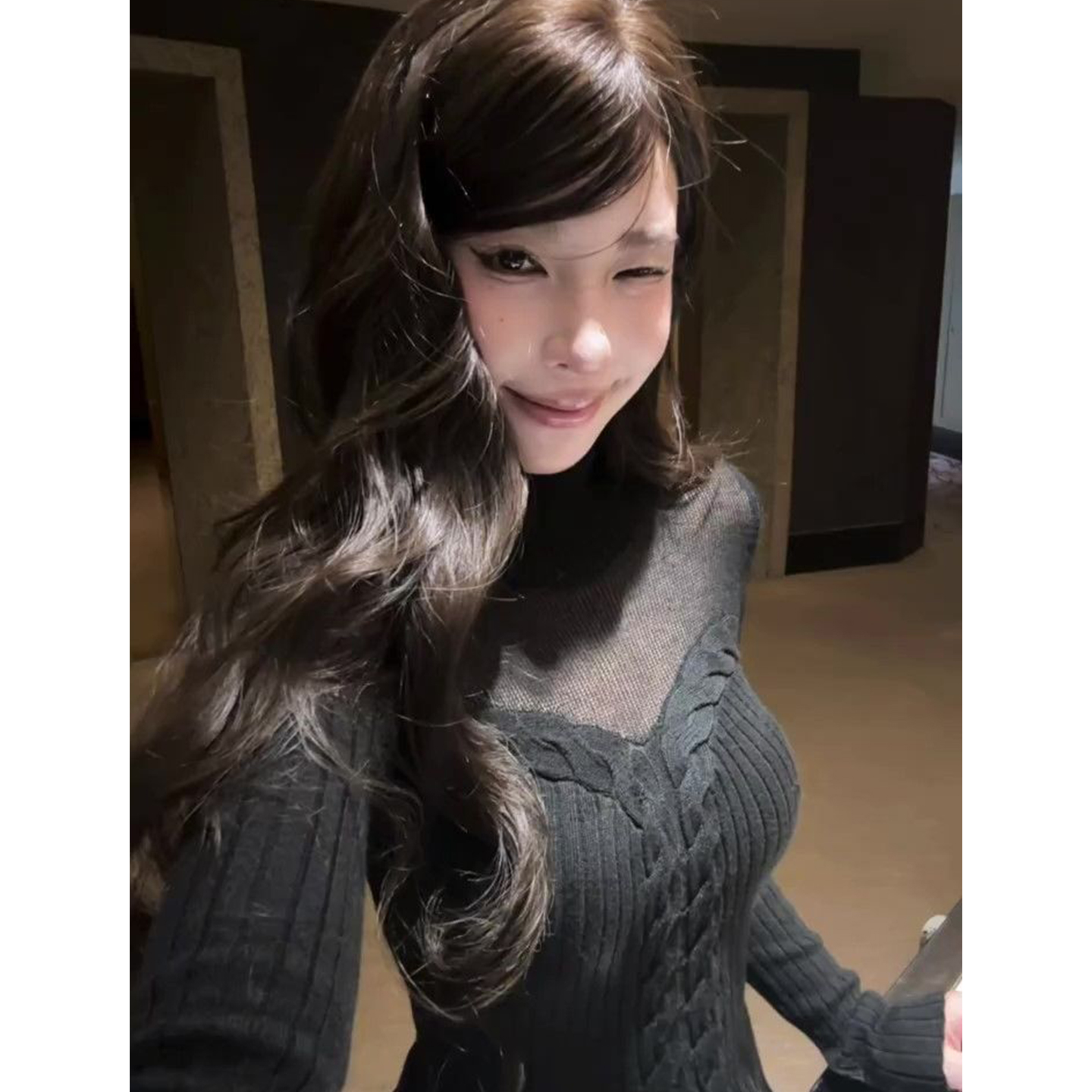 黑色设计感半高领微透拼接麻花针织衫女收腰显瘦镂空打底套头毛衣