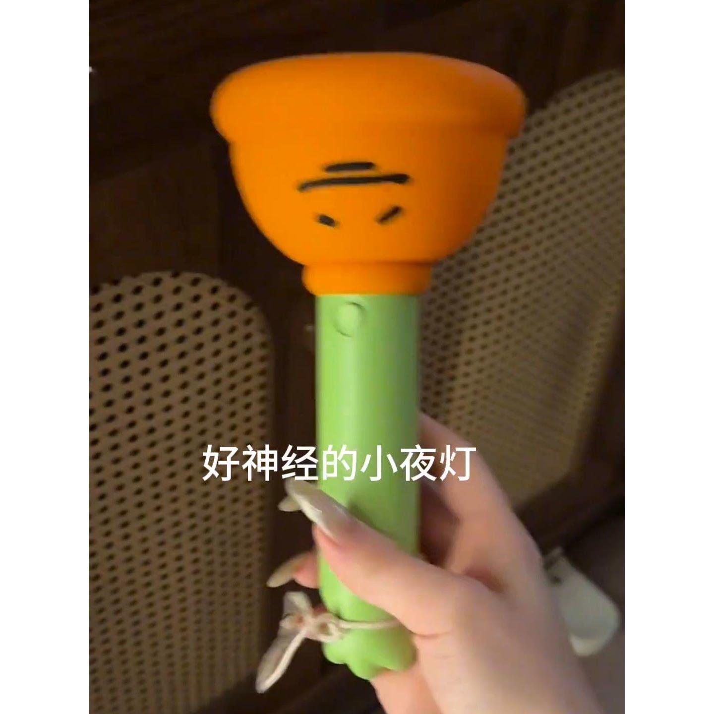 家用圣诞创意搞怪有趣小夜灯礼物可爱卧室小夜灯马桶吸夜灯护眼