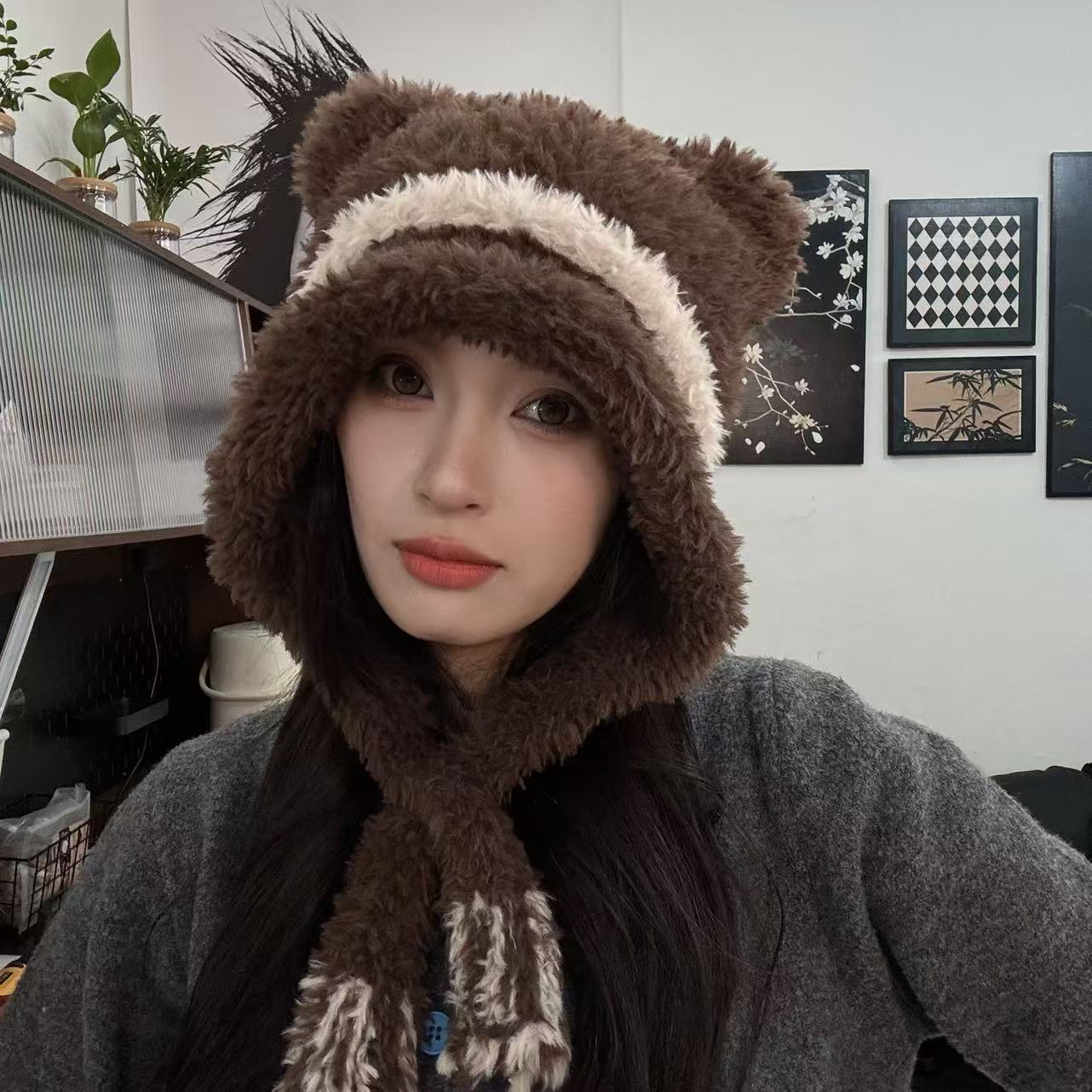 可爱拼色小熊流苏帽子女2025秋冬季新款毛绒绒防寒保暖