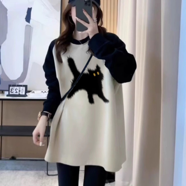 配鲨鱼裤的上衣秋冬2025新款加绒打底衫女宽松中长款磨毛长袖t恤