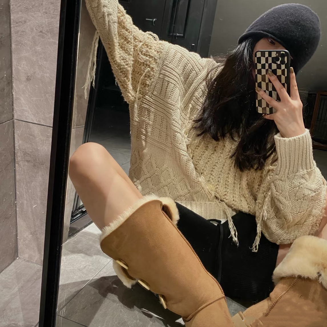 皮毛一体三粒扣高筒