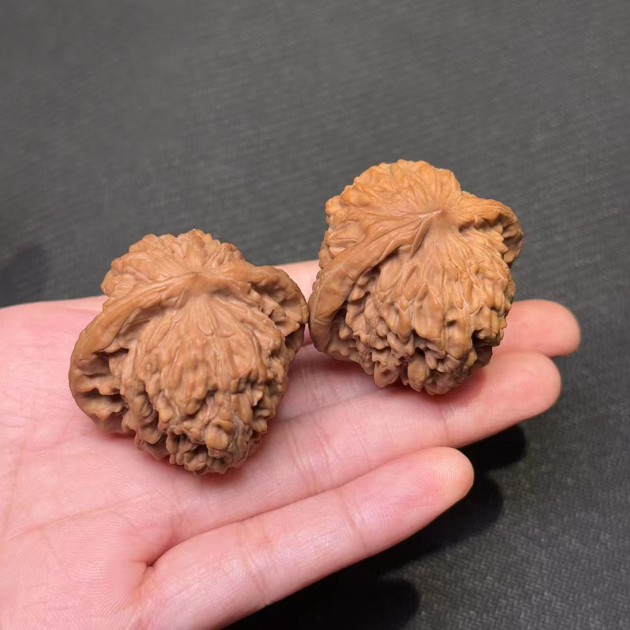 【刘云天专属】L016核桃四座楼 40mm