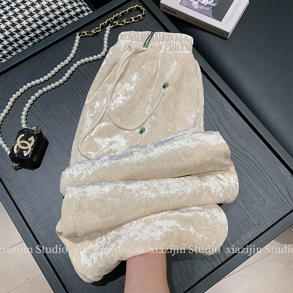 新中式白色丝绒裤子女秋冬2025新款高级感国风显瘦直筒垂感阔腿裤