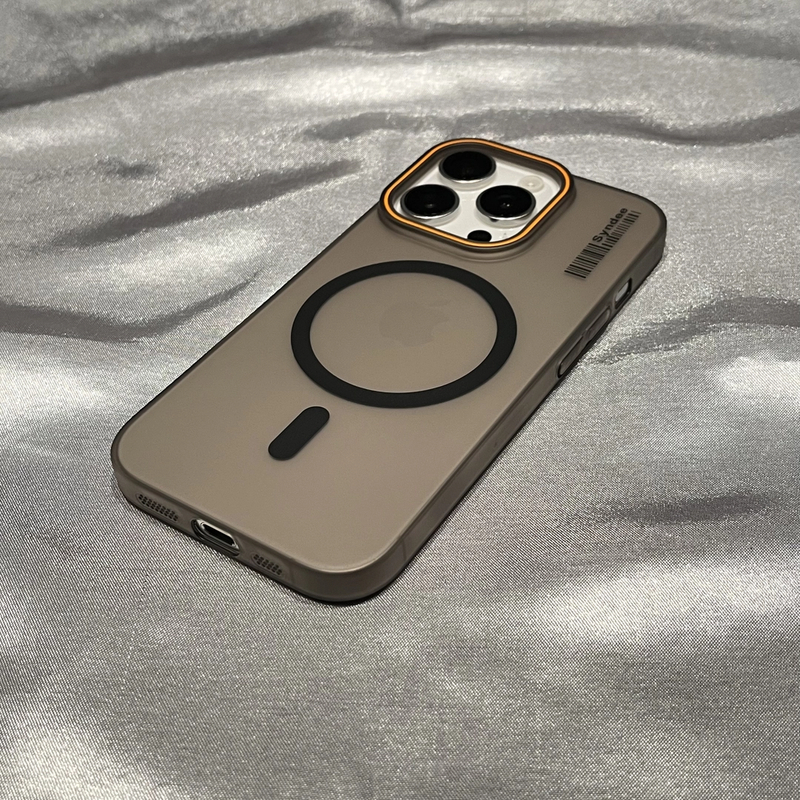 磁吸肤感透明适用iPhone16/15手机壳华为P70vivo小米13oppo硬壳