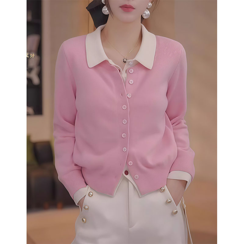 撞色减龄彩扣假两件毛衣女秋季新款洋气时尚针织开衫翻领上衣ins