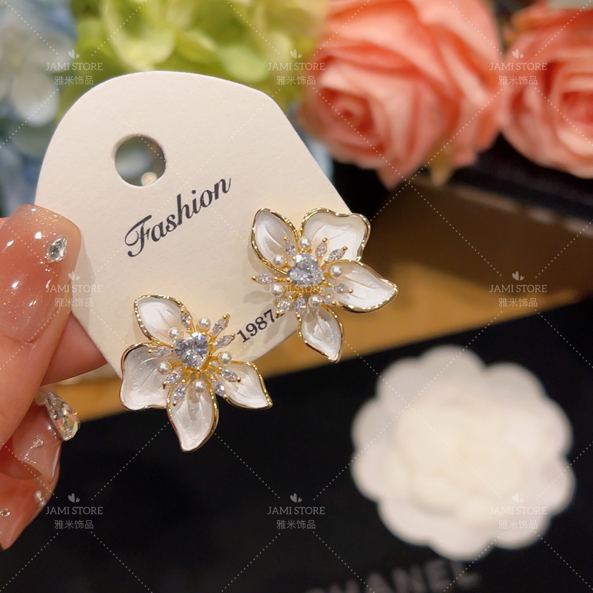 镀K金 Jami 白色海棠花轻奢耳环气质优雅高级时尚