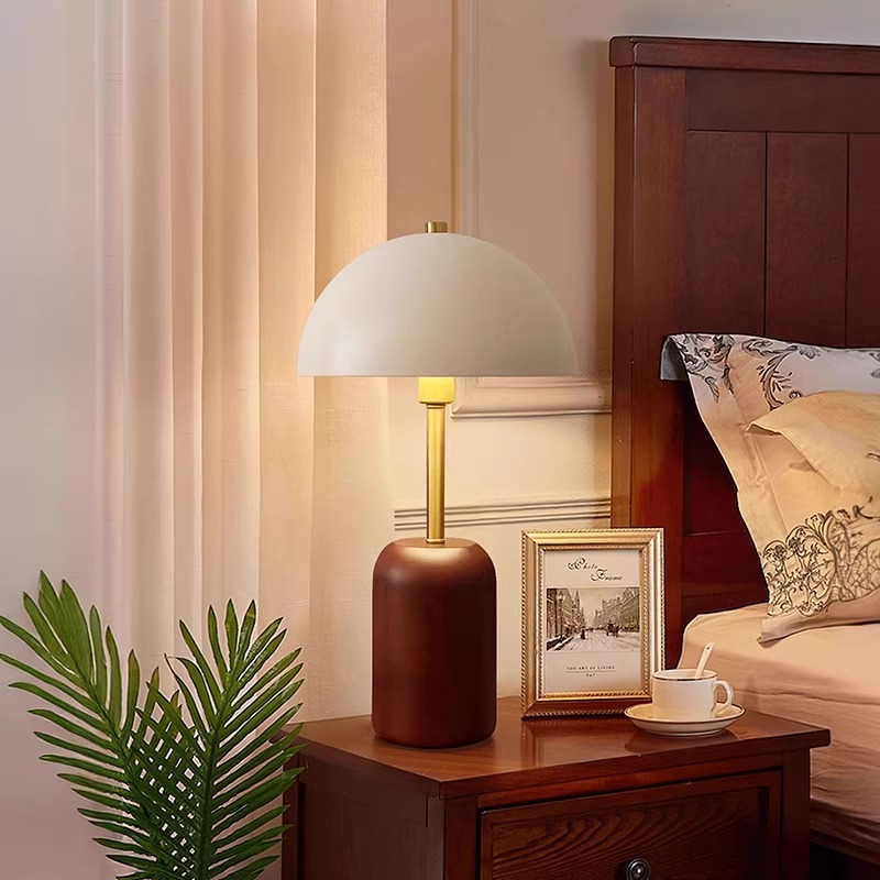 法式中古风台灯卧室书房客厅边几复古高级感氛围护眼实木床头灯