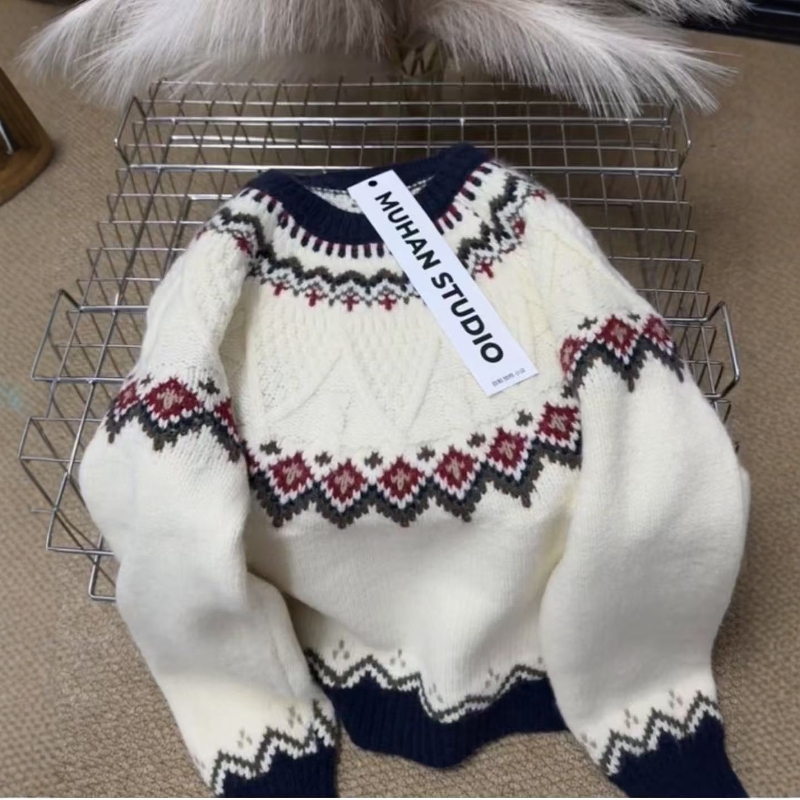 费尔岛菱形复古钩花毛衣女2025秋冬新款慵懒高级感宽松百搭针织衫