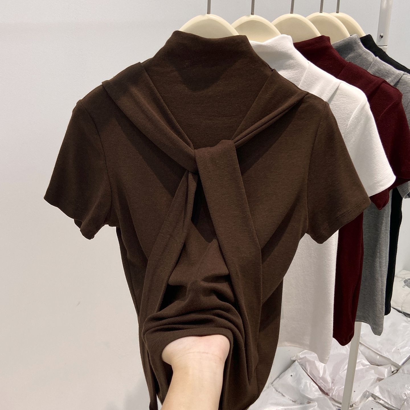 2025春秋新款假两件修身t恤绑带上衣洋气披肩设计感短袖打底衫女