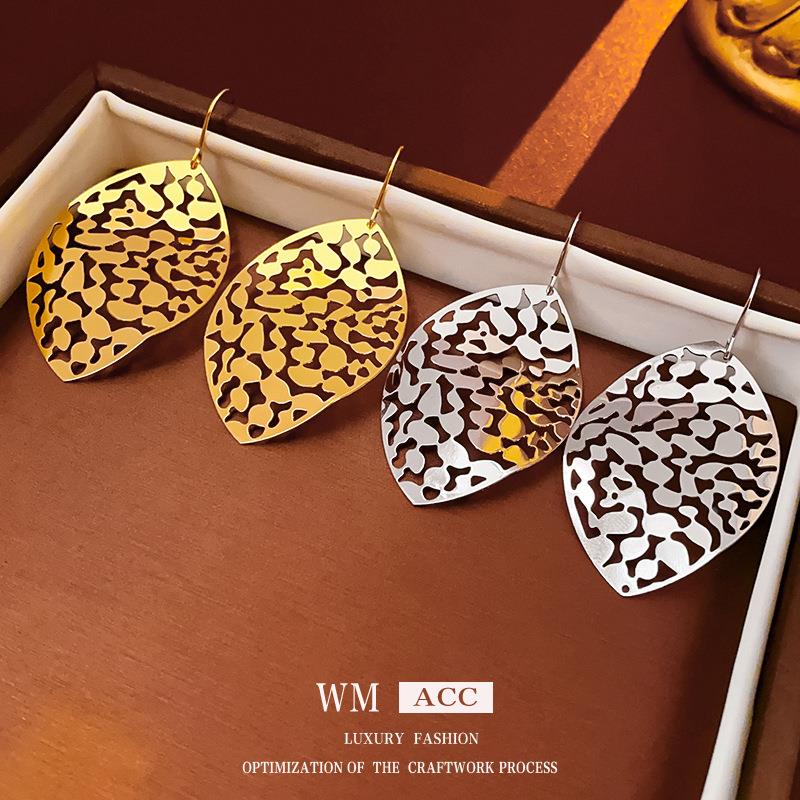 冷淡风镂空金属树叶耳钩 小众气质百搭轻奢高级感耳