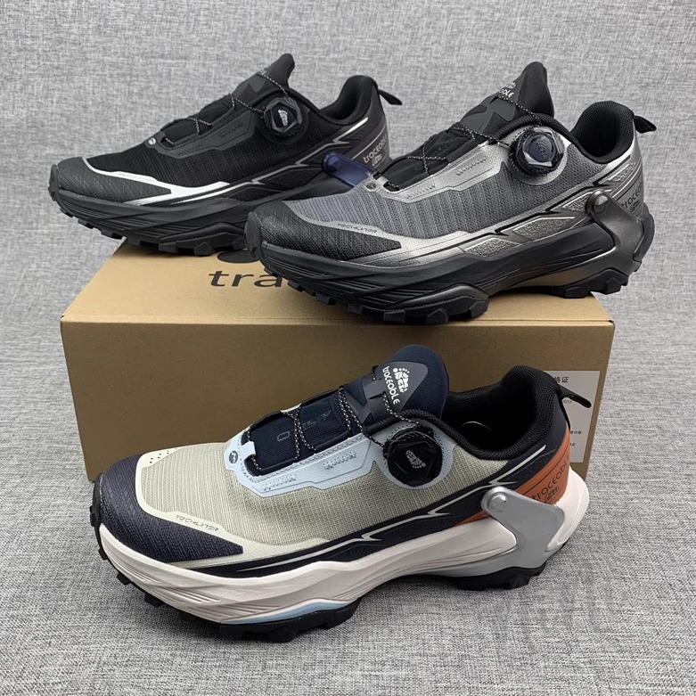 出口加拿大夏季冰丝网面登山鞋防滑耐磨男女鞋~透气不闷脚系列！