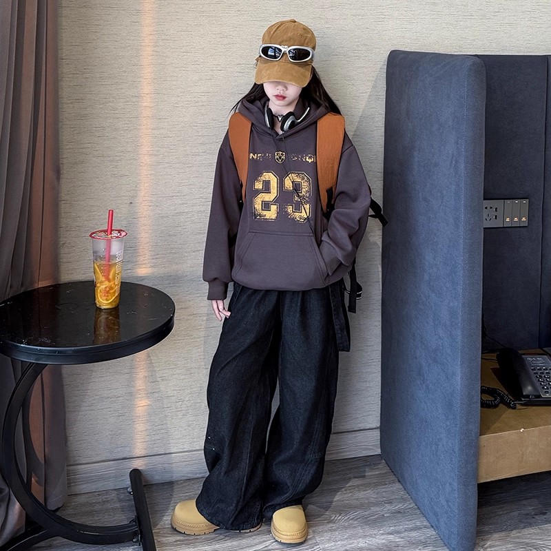 女童秋装2025新款女孩韩版洋气中大儿童装春秋季上衣牛仔裤套装