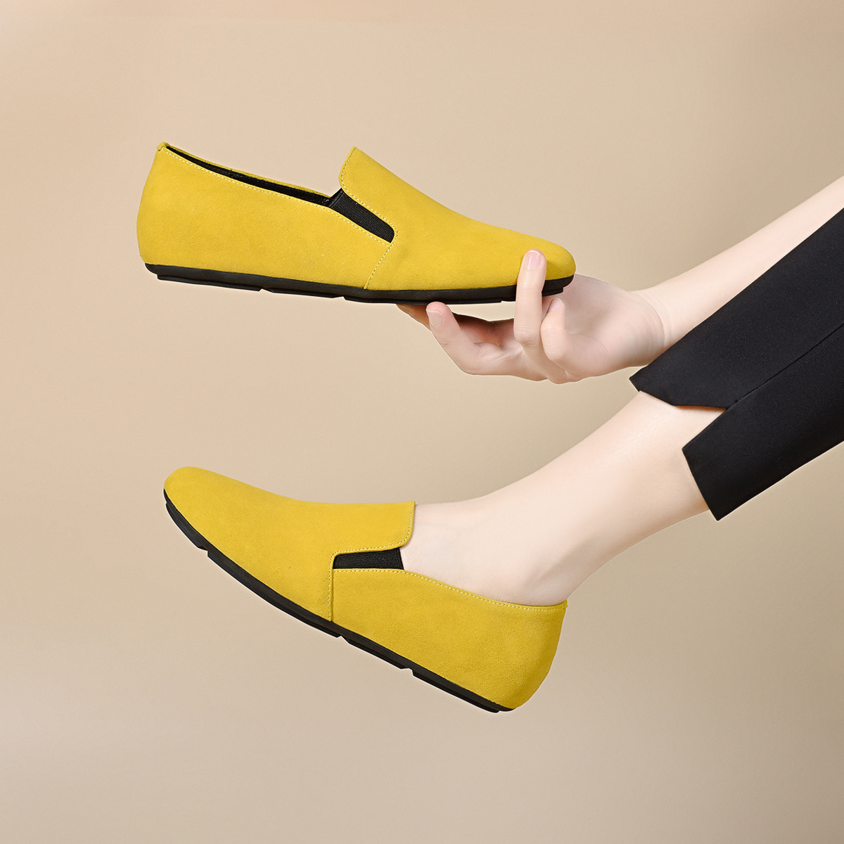 磨砂羊皮平底鞋女真皮乐福鞋平跟豆豆鞋松紧单鞋黄色一脚蹬休闲鞋