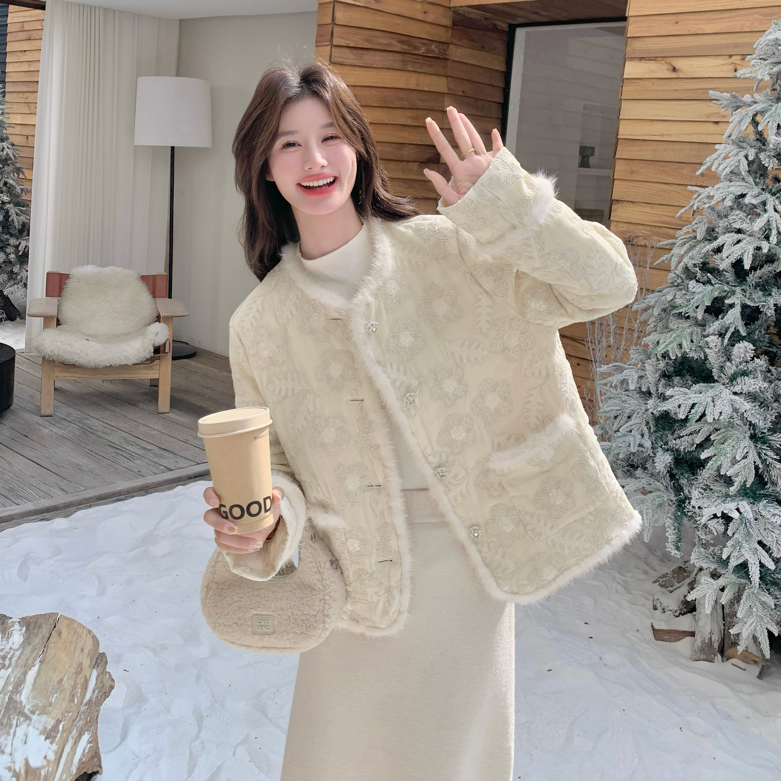 国风提花水貂毛拼接羽绒服女2025冬季新款韩系时尚加厚圆领短外套