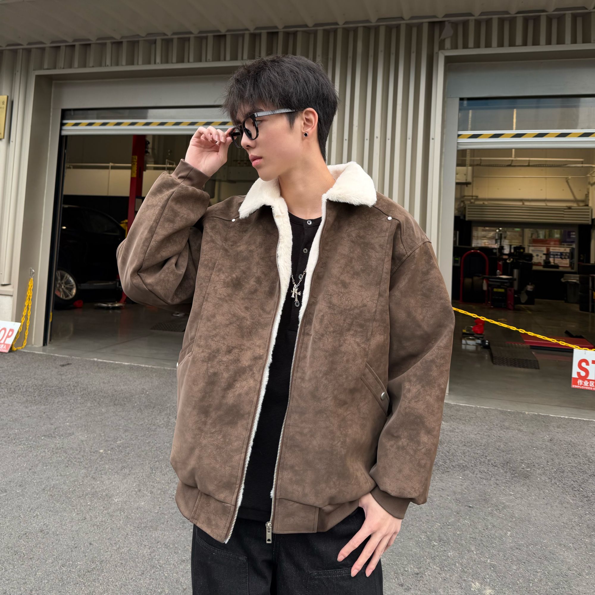 【王零五】秋冬新款羊羔毛PU皮棉衣冬季加厚保暖棉服男生外套