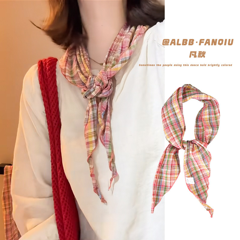 多巴胺彩格三角丝巾女高级感包巾田园风出游拍照系脖配饰批发