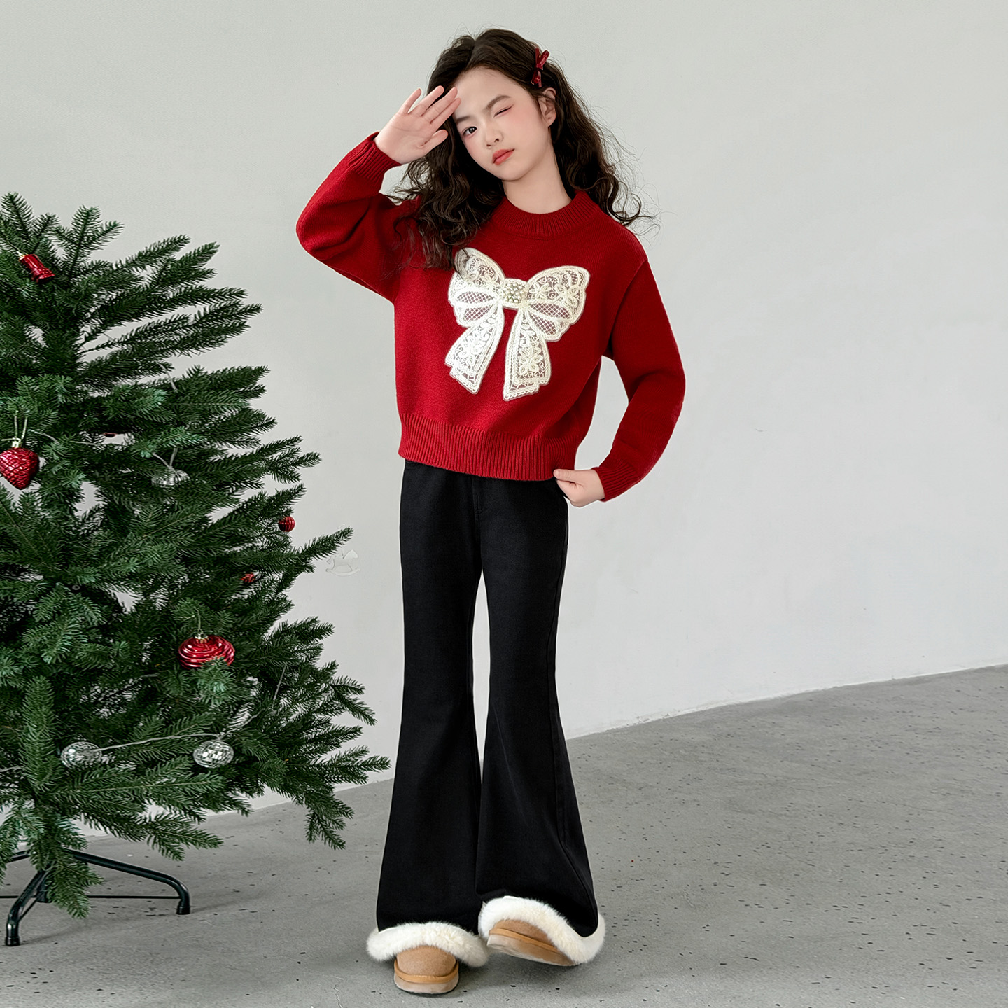女童冬装毛衣针织衫2025新款中大儿童洋气女孩加绒喇叭裤两件套装