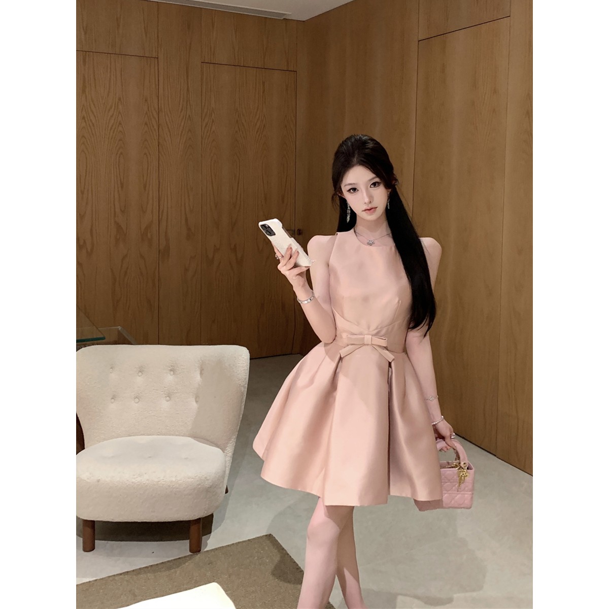 蝴蝶结粉色无袖背心连衣裙女春季显瘦收腰礼服短裙高级感蓬蓬裙子