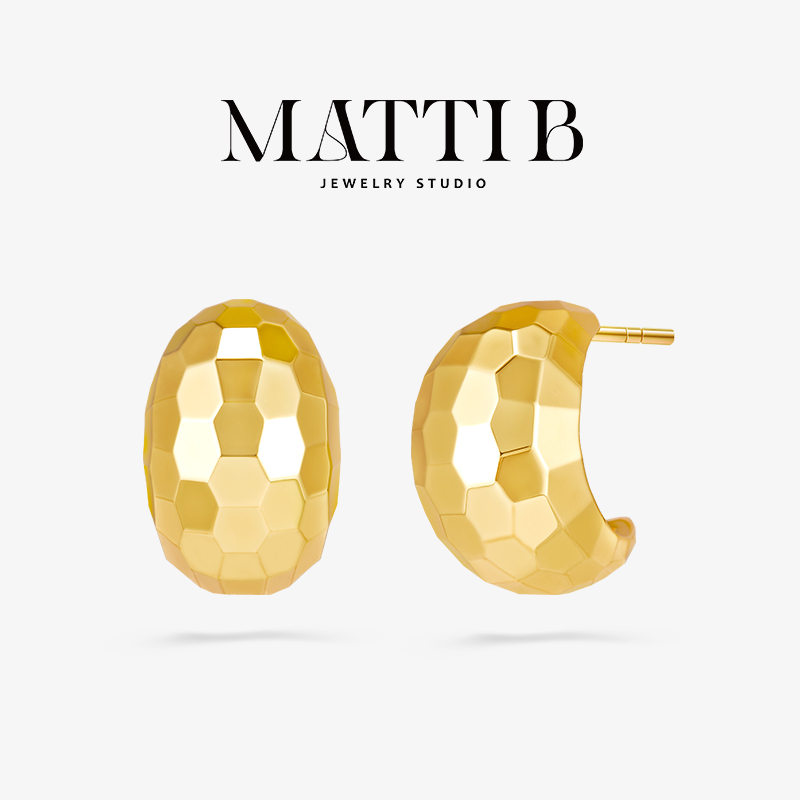 铜合金耳饰 小众设计感波光粼粼高级气质爆款高端潮流耳钉女2058