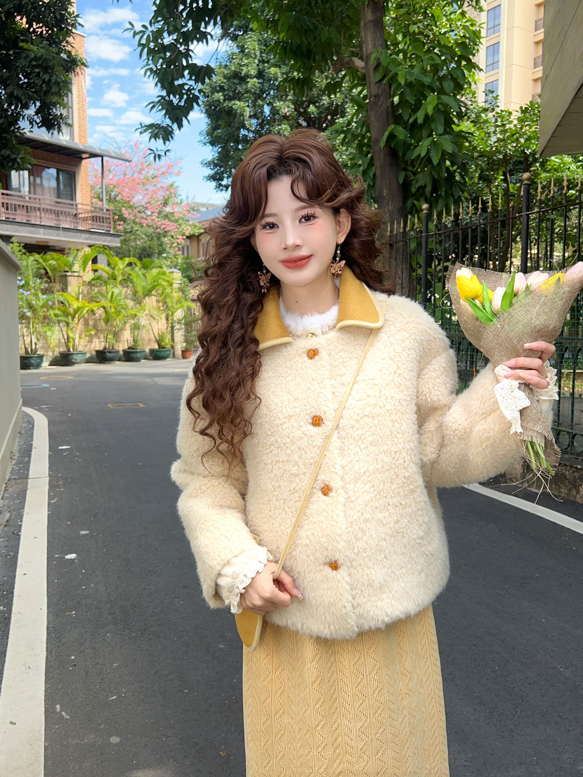 温舒敏【丹麦雪镜】港风复古毛绒保暖百搭宽松毛毛外套MQ5269251