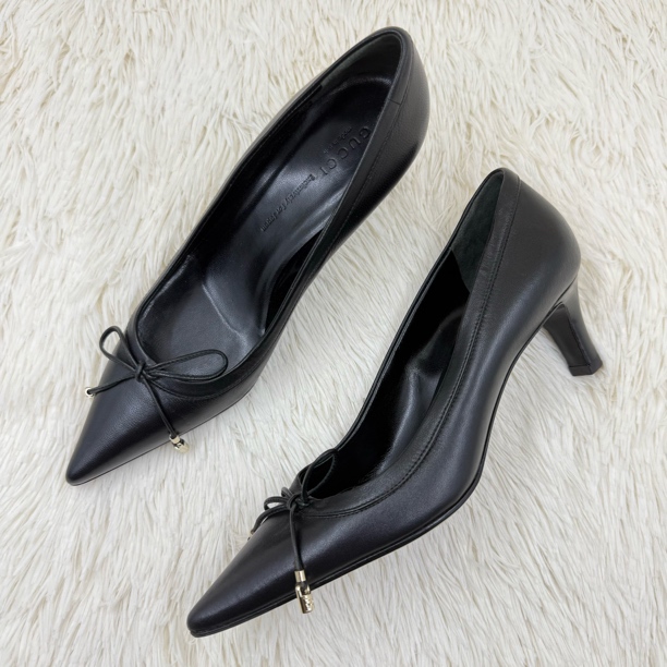 99新 GUCCI/古驰 金扣尖头高跟鞋 35码 公价7.2k c0202