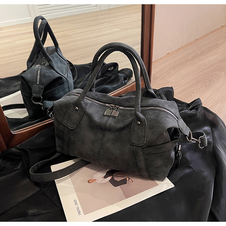 Scarlet Wong时尚潮流单根欧美旅行包可折叠风格潮流斜跨