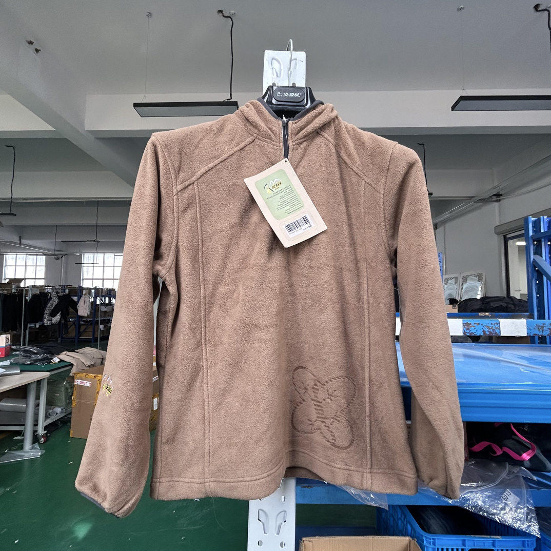 奥索女士抓绒半拉链卫衣，特别适合户外跑步登山穿着