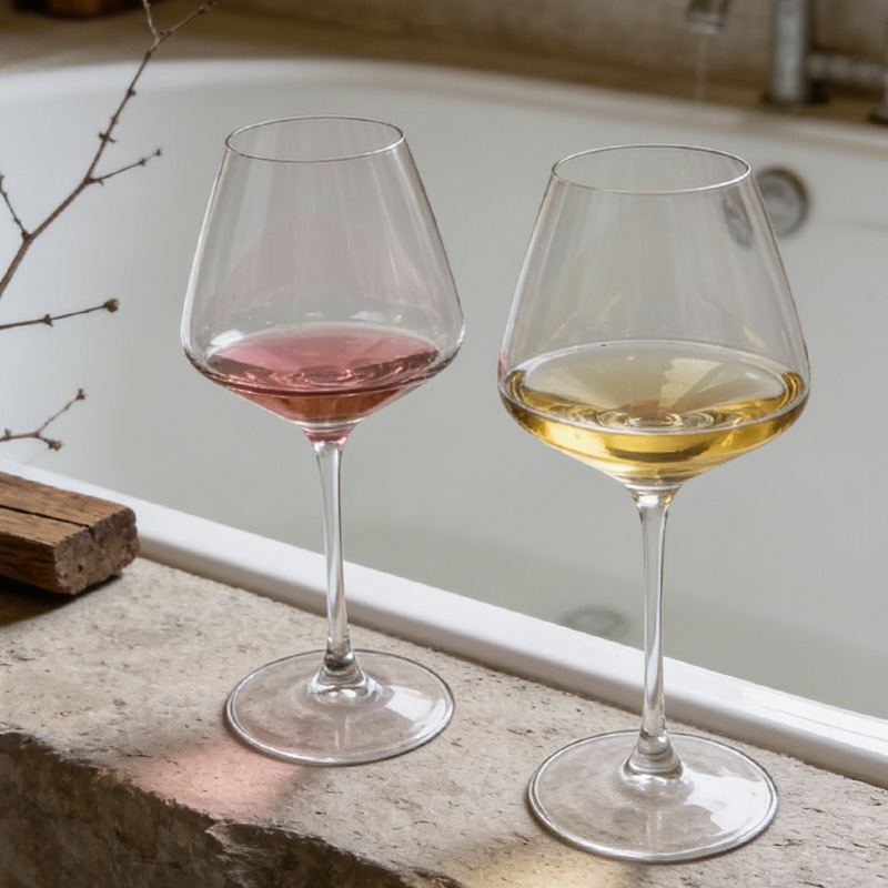 轻奢高脚杯大号红酒杯家用大肚葡萄酒杯加厚洋酒杯子高颜值玻璃杯