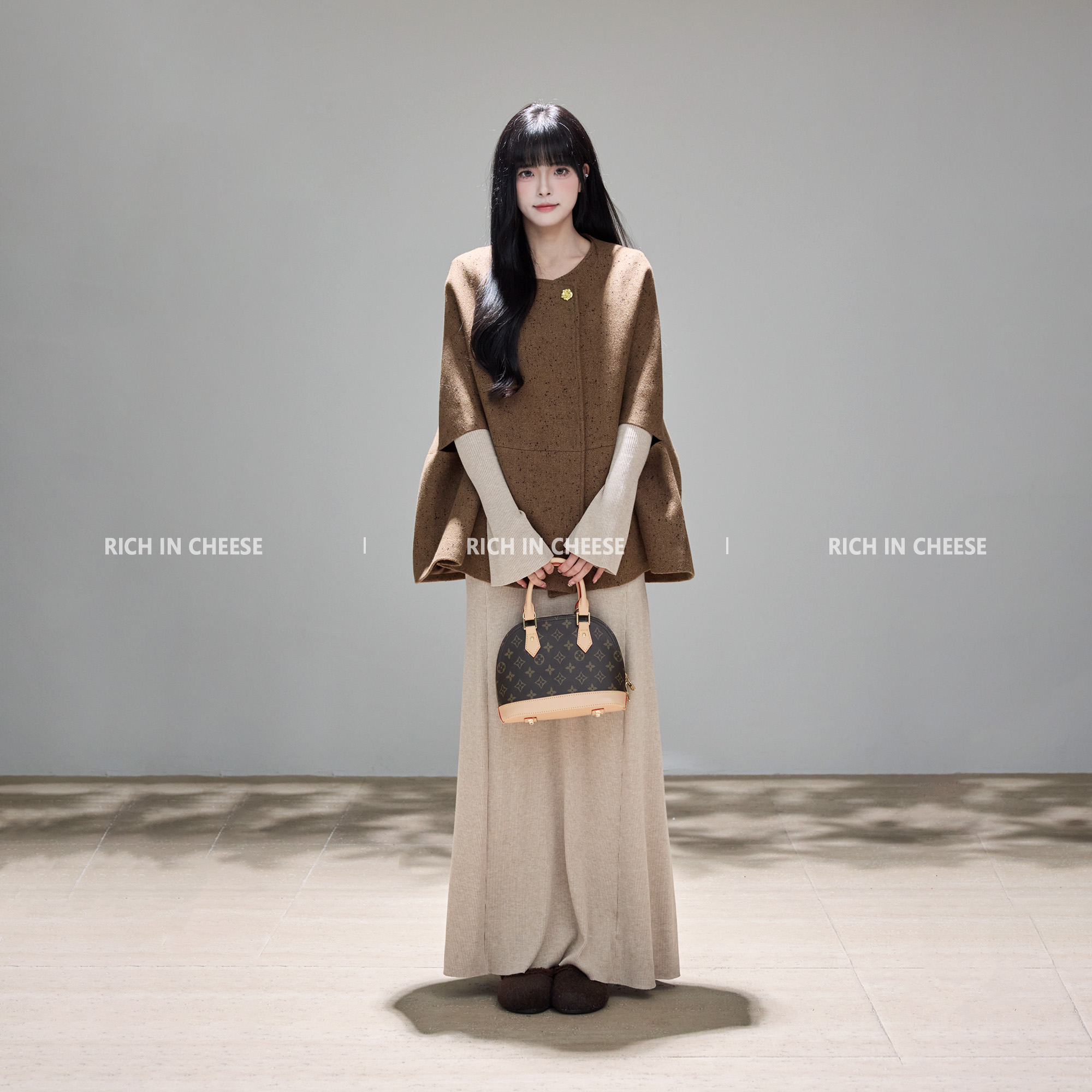 RICHINCHEESE 旧梦佳人 冬季千金感时尚百搭气质宽松斗篷毛呢外套