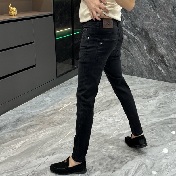 50107-男士时尚欧货修身小脚弹力牛仔裤春季轻奢复古潮流黑牛长裤