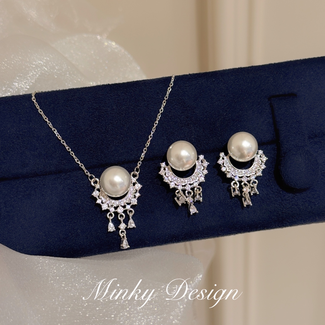 铜合金耳饰 「月影」原创珍珠项链耳环套装纯银锁骨链蚊香盘耳夹