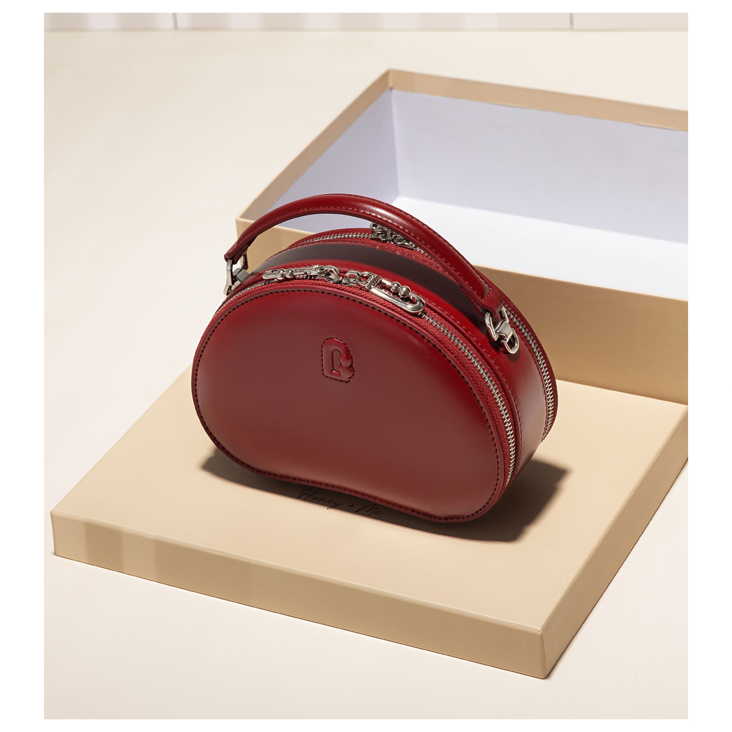 GXFMOD小众设计高级感真皮小方包女2025夏季新款简约百搭斜挎包包